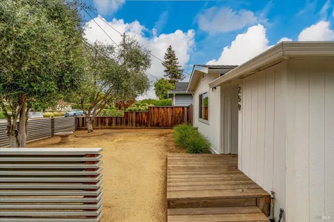 $699,000 | 259 West MacArthur Street, Sonoma, CA 95476