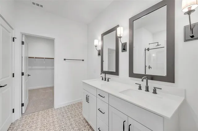 $383,000 | 520 Brookside Drive, Van Alstyne, TX 75495