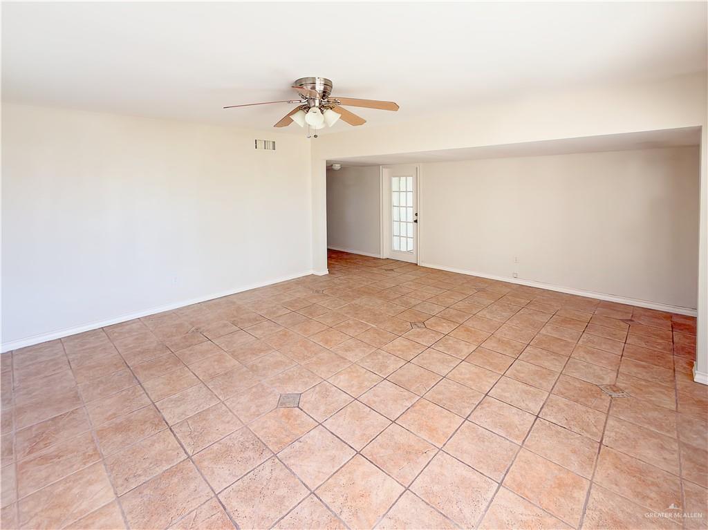 706 West 10th Street Weslaco, TX 78596 - Photo 4 of 14