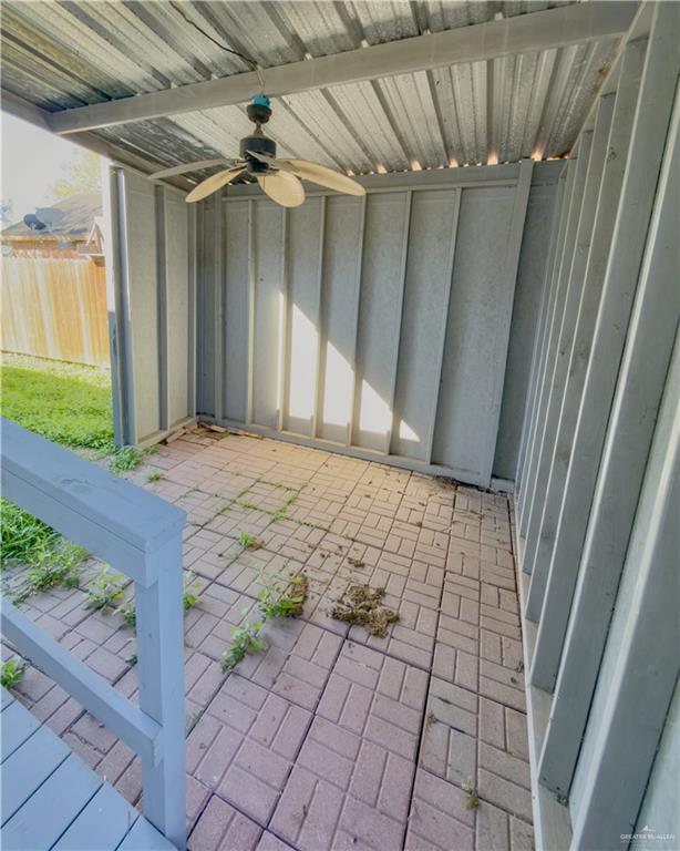 706 West 10th Street Weslaco, TX 78596 - Photo 10 of 14 a view of an entryway