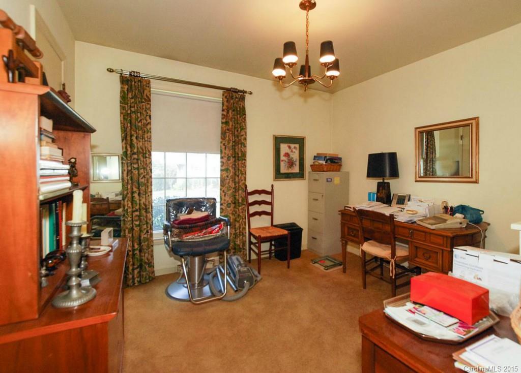 3716 Sulkirk Road Charlotte, NC 28210 - Photo 4 of 15 Gallery Image 4
