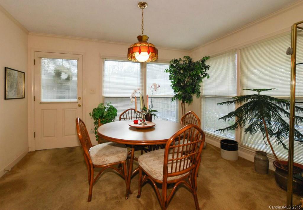 3716 Sulkirk Road Charlotte, NC 28210 - Photo 5 of 15 Gallery Image 5