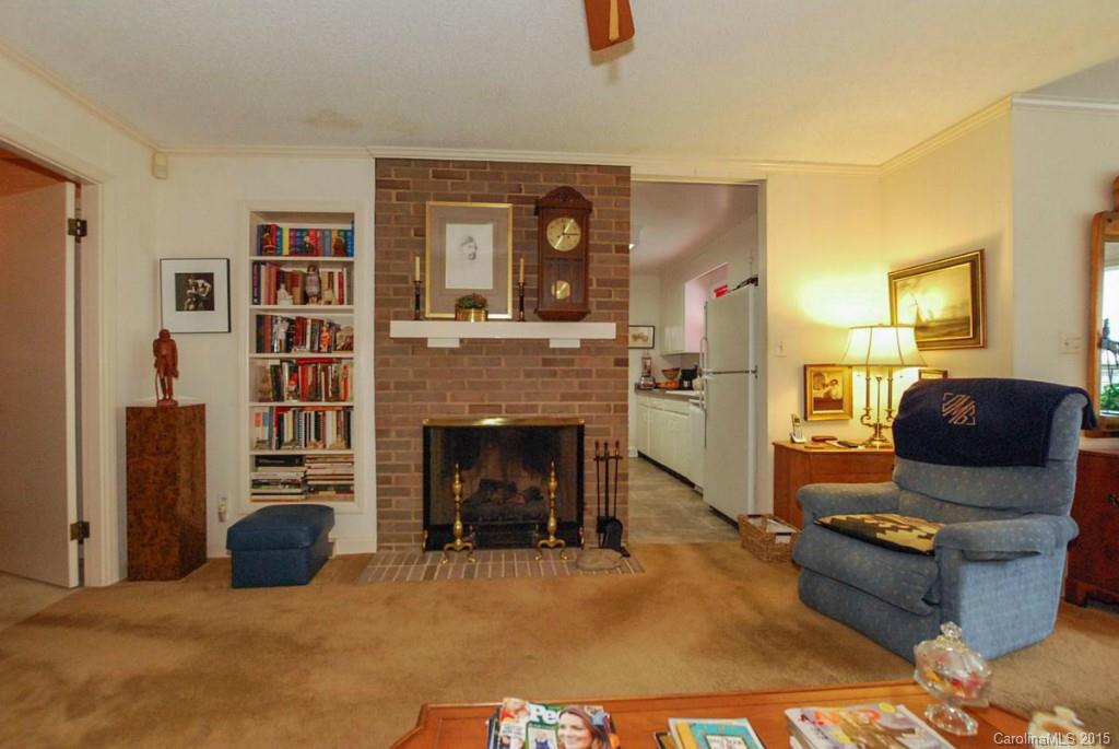 3716 Sulkirk Road Charlotte, NC 28210 - Photo 9 of 15 Gallery Image 9