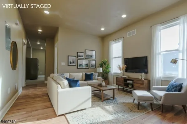 $2,350 | 882 South 14th Street, Unit 1, Newark, NJ 07108
