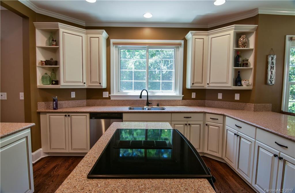 787 Beacon Knoll Lane Fort Mill, SC 29708 - Photo 5 of 21