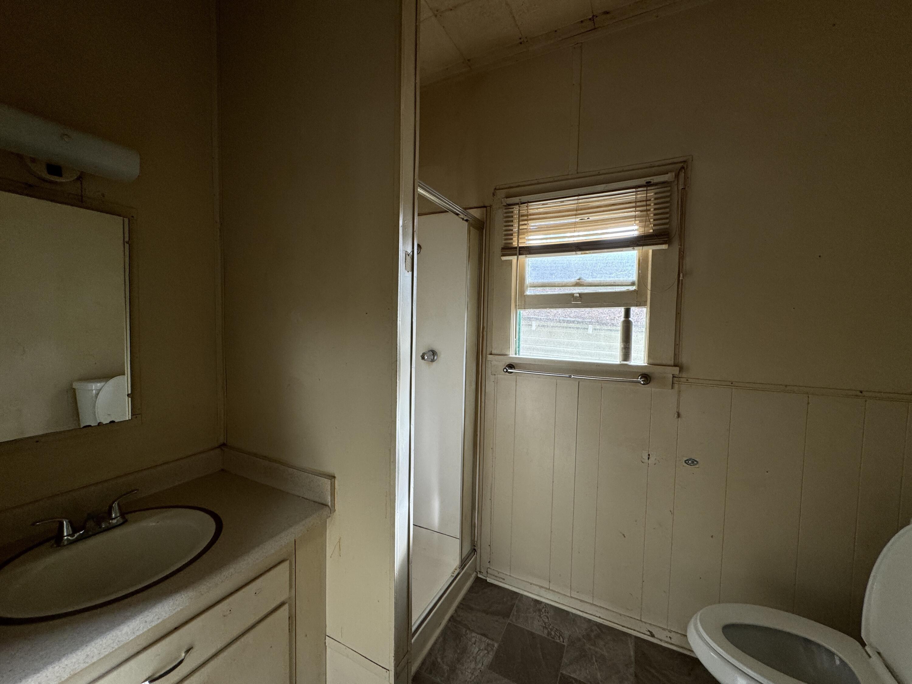 523 Southeast Riverside Avenue Grants Pass, OR 97526 - Photo 14 of 21 Updated Final (14)