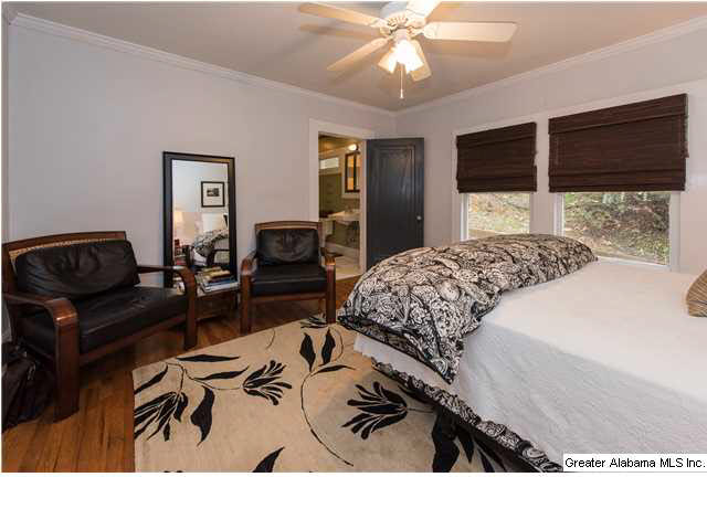 2800 16th Place South Birmingham, AL 35209 - Photo 18 of 32