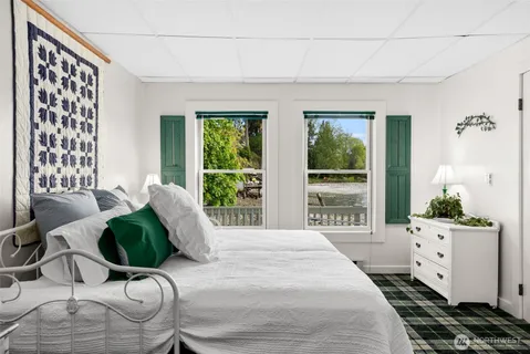 $1,850,000 | 17257 Olympic View Road Northwest, Silverdale, WA 98383
