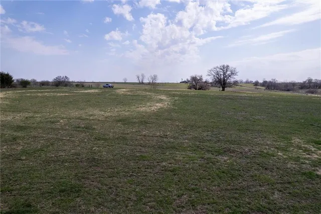 $285,000 | Tbd Northeast 770 Road, Clinton, MO 64735