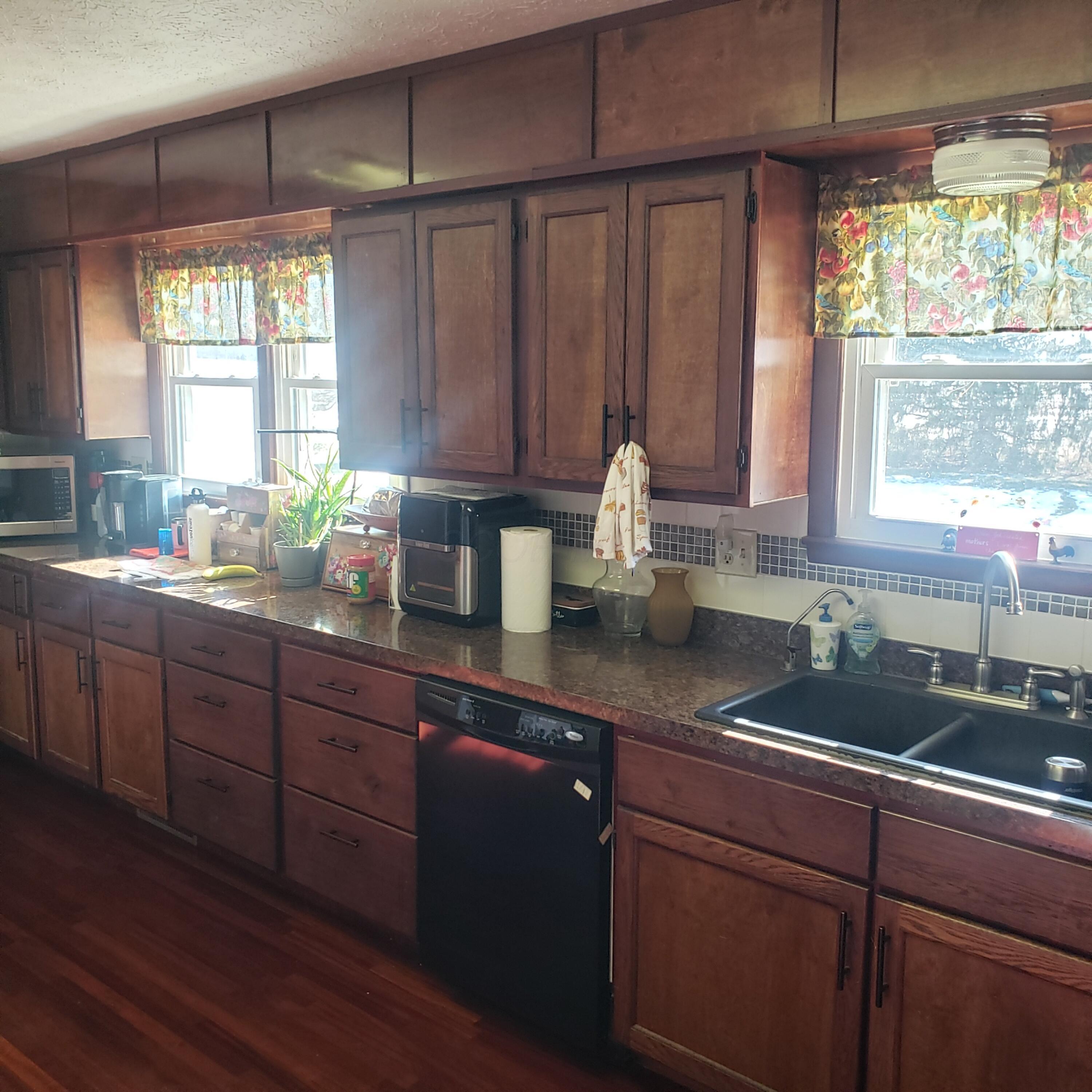 17038 Lockbourne Eastern Road Ashville, OH 43103 - Photo 9 of 70 20250129_125520