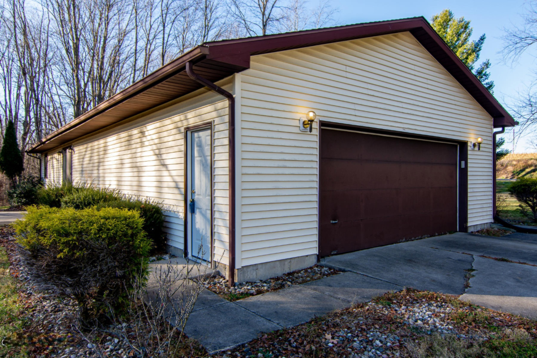 2448 East Warren Woods Road Buchanan, MI 49107 - Photo 23 of 33 E Warren Woods Rd-27