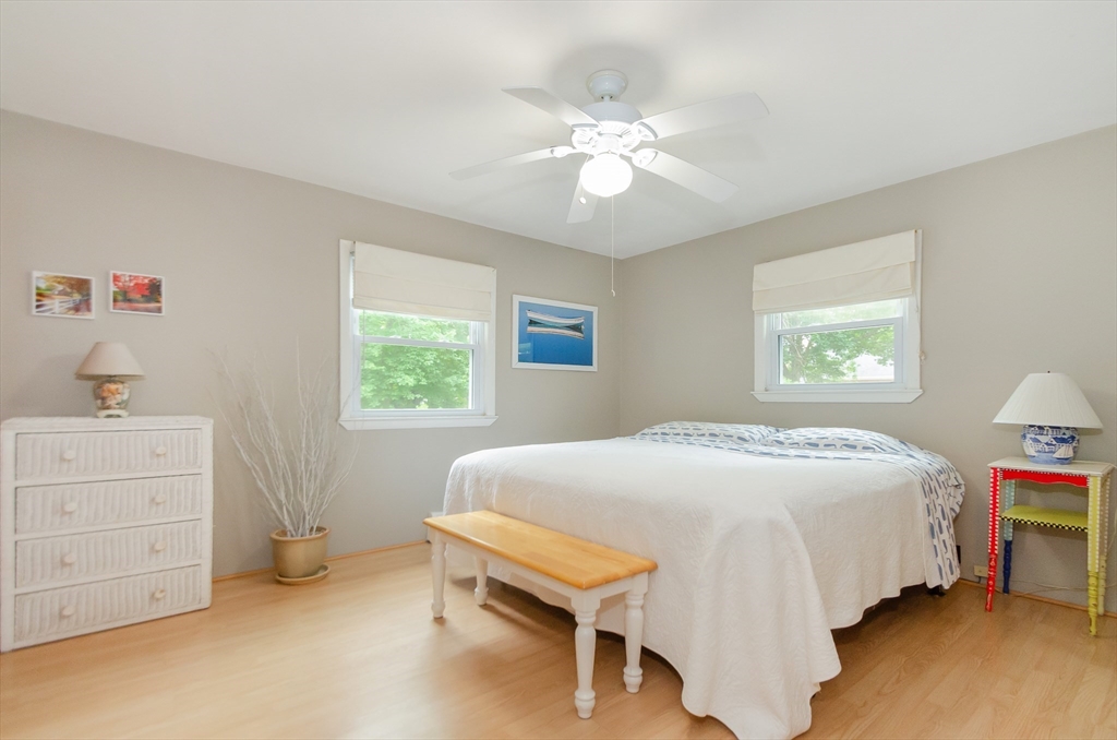 4 Wilson Street Wareham, MA 02571 - Photo 7 of 29