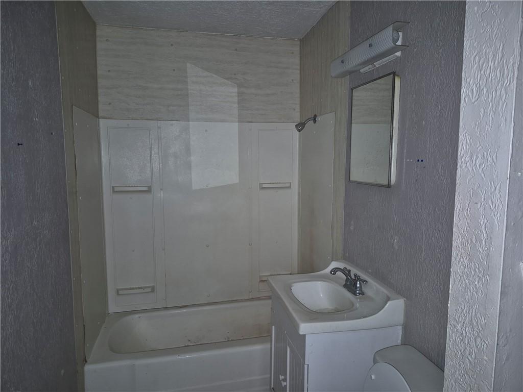 213 North Scanlan Street Hammond, LA 70401 - Photo 12 of 17