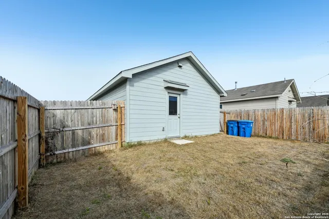 $1,395 | 7228 Pasture Run, San Antonio, TX 78252