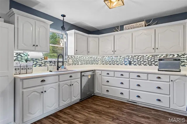 $899,900 | 7816 Rye Creek Road, St. Clair, MO 63077