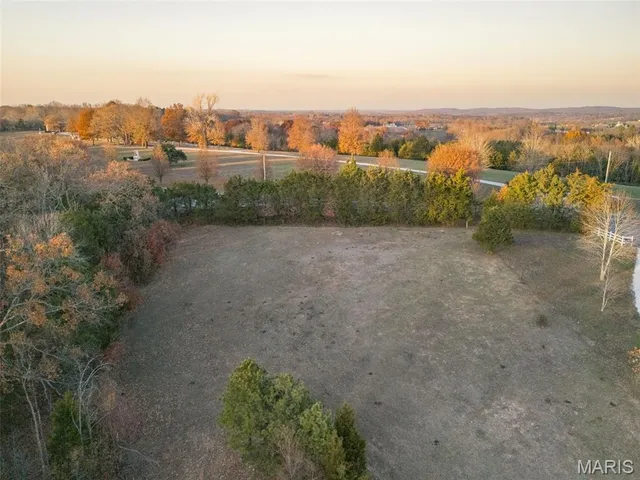 $899,900 | 7816 Rye Creek Road, St. Clair, MO 63077