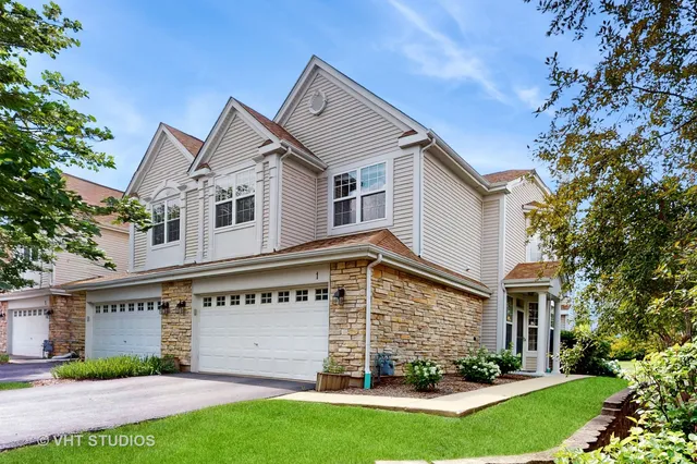 $314,900 | 1 Clara Court, Algonquin, IL 60102