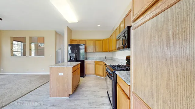 $314,900 | 1 Clara Court, Algonquin, IL 60102