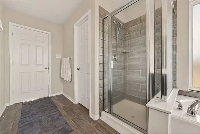 $328,000 | 128 Shining Point Drive, Waller, TX 77484