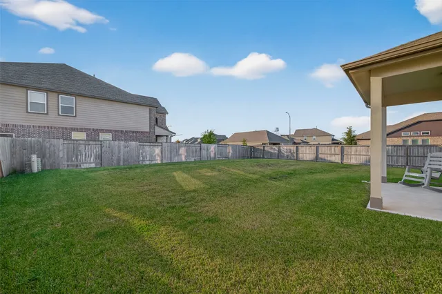 $328,000 | 128 Shining Point Drive, Waller, TX 77484