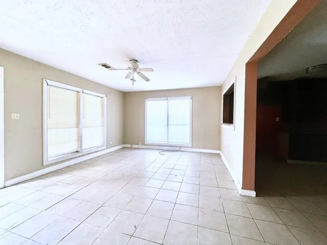 $250,000 | 2814 Elysian Street, Houston, TX 77009