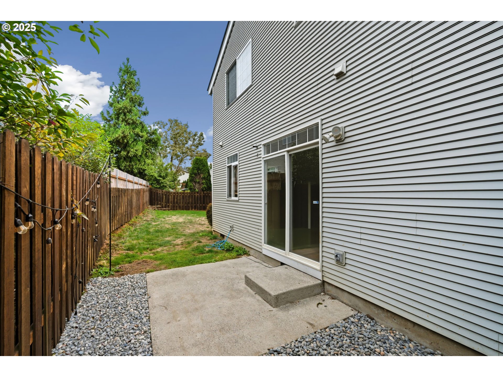 3207 Southeast 194th Court Camas, WA 98607 - Photo 36 of 41 a backyard of a house