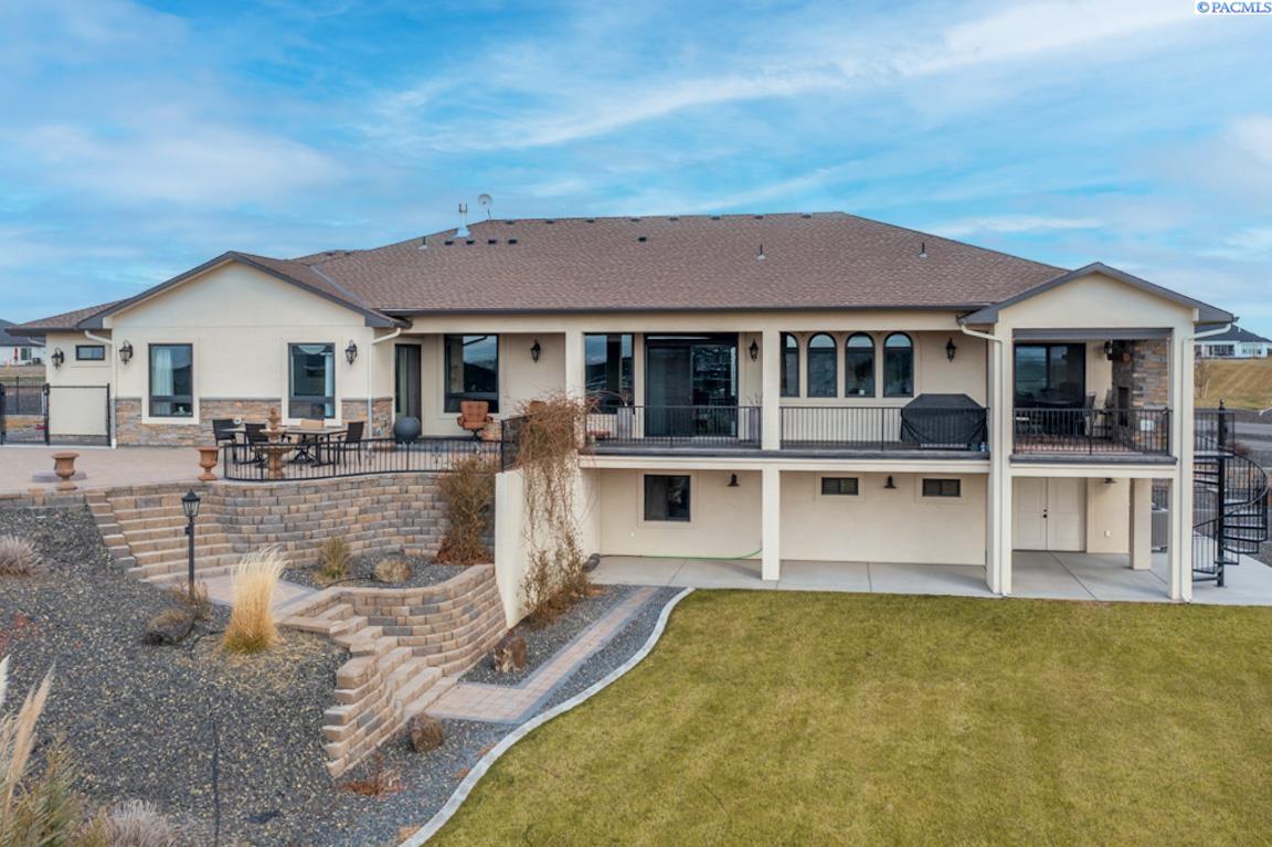 101 Angus Road Pasco, WA 99301 - Photo 4 of 50 Gallery Image 4