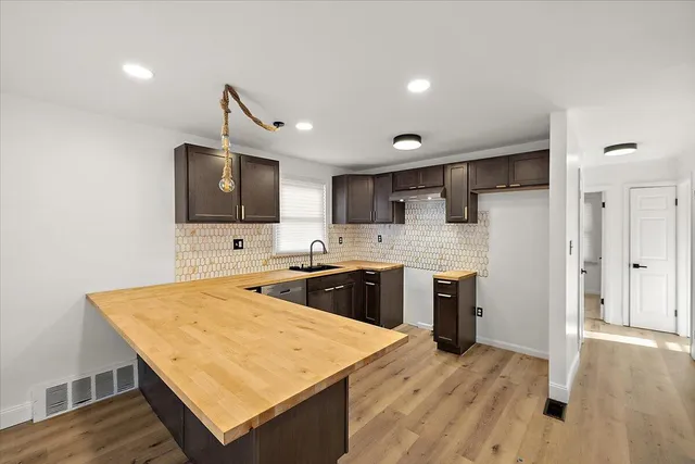 $157,999 | 6106 Oldtown Street, Detroit, MI 48224