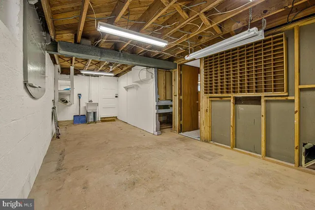 a view of empty room