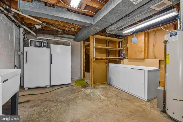 a view of a storage & utility room