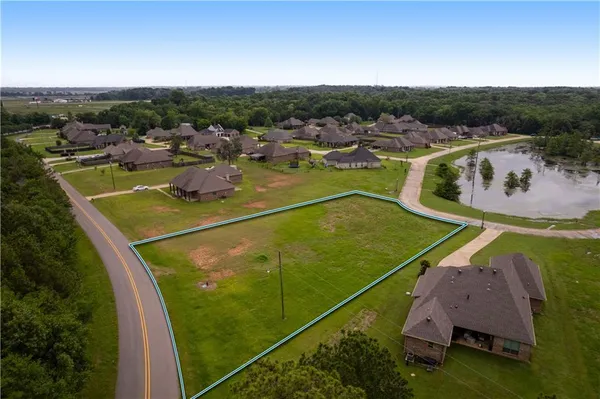 $89,900 | 0 Lady Carolyn Circle, Woodworth, LA 71485