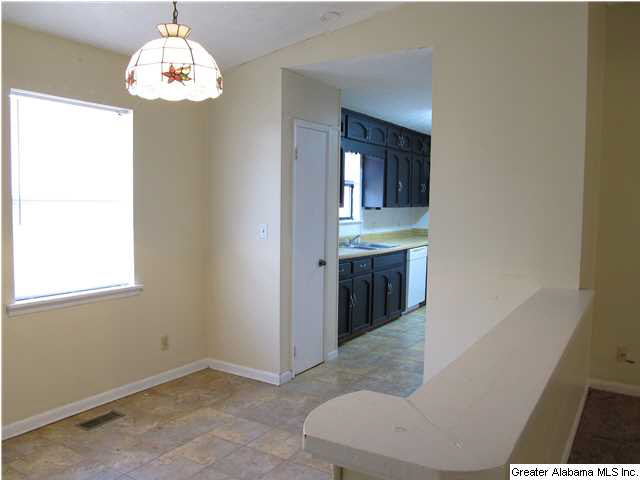 417 Hilltop Road Weaver, AL 36277 - Photo 10 of 28
