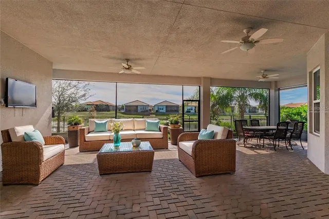 $735,000 | 4919 Pamplona Court, Wimauma, FL 33598