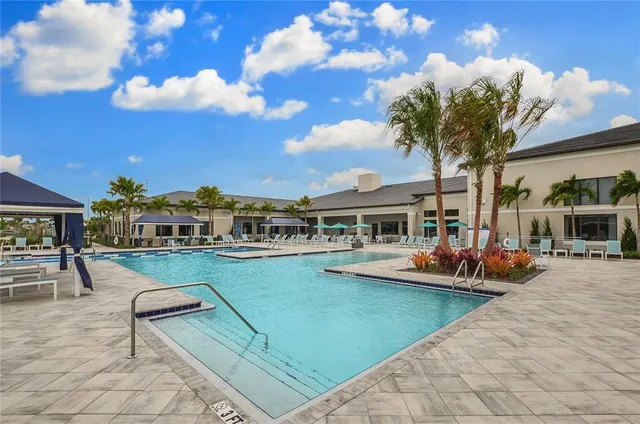 $735,000 | 4919 Pamplona Court, Wimauma, FL 33598