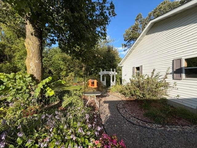 8325 County Rd B Amherst, WI 54406 - Photo 34 of 40 Gallery Image 34