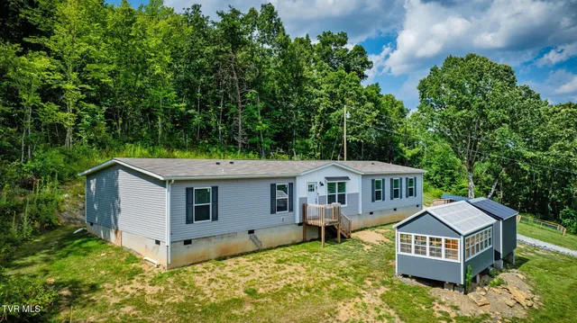 $330,000 | 1400 Stoneybrook Drive, Johnson City, TN 37601