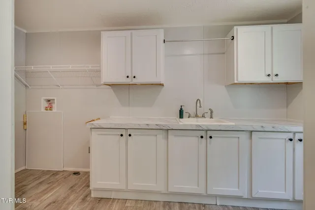 $330,000 | 1400 Stoneybrook Drive, Johnson City, TN 37601