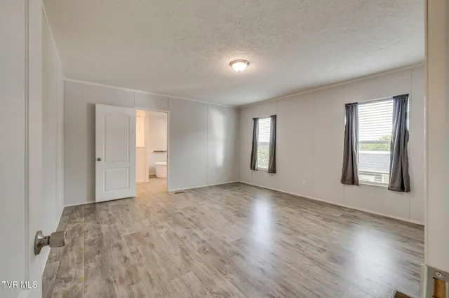 $330,000 | 1400 Stoneybrook Drive, Johnson City, TN 37601