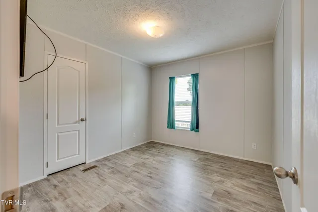 $330,000 | 1400 Stoneybrook Drive, Johnson City, TN 37601