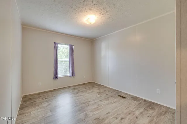 $330,000 | 1400 Stoneybrook Drive, Johnson City, TN 37601