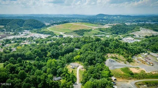 $330,000 | 1400 Stoneybrook Drive, Johnson City, TN 37601
