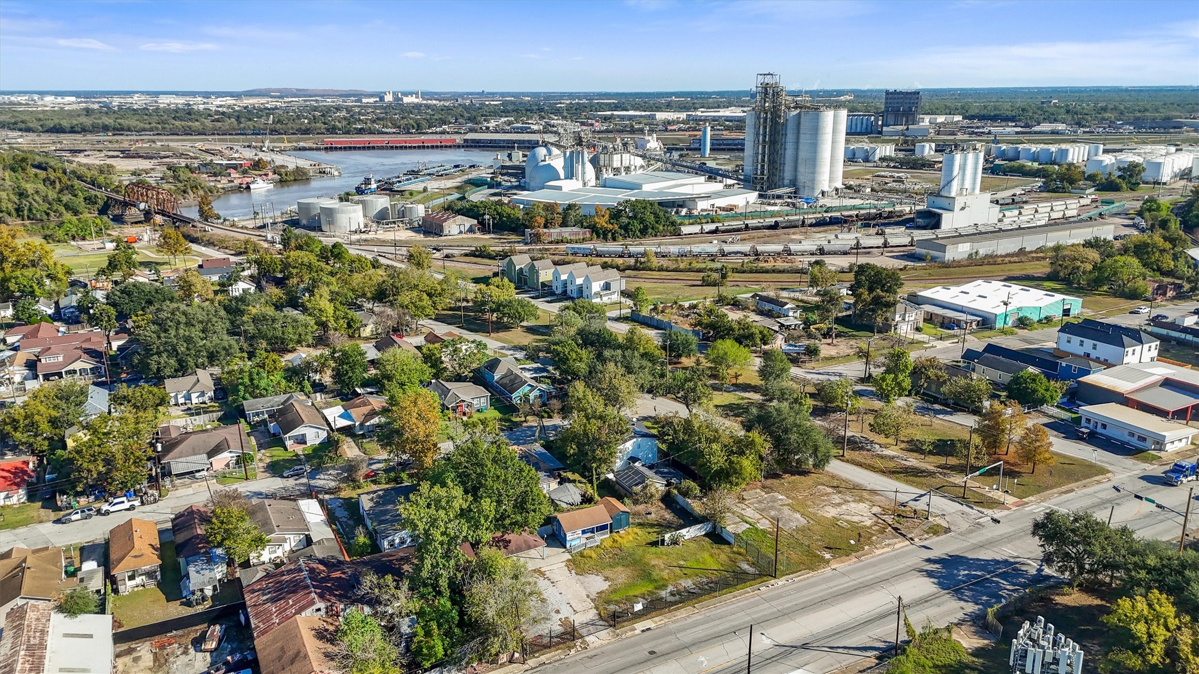 7137 Navigation Boulevard Houston, TX 77011 - Photo 11 of 13