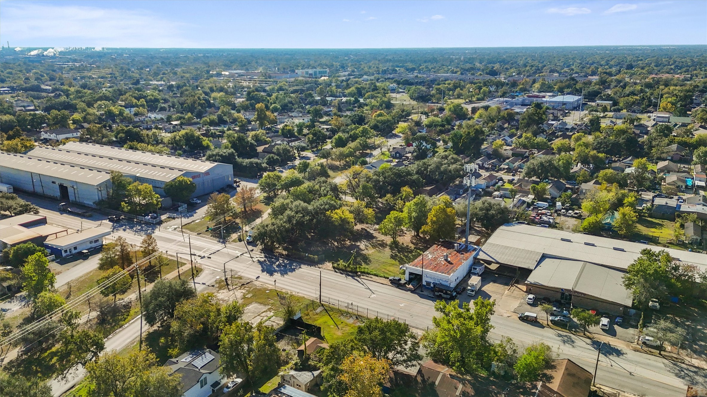 7137 Navigation Boulevard Houston, TX 77011 - Photo 12 of 13 an aerial view of residential houses with outdoor space