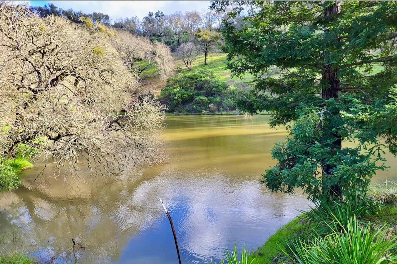 1477 Leslie Road Healdsburg, CA 95448 - Photo 29 of 40 a view of an ocean and beach