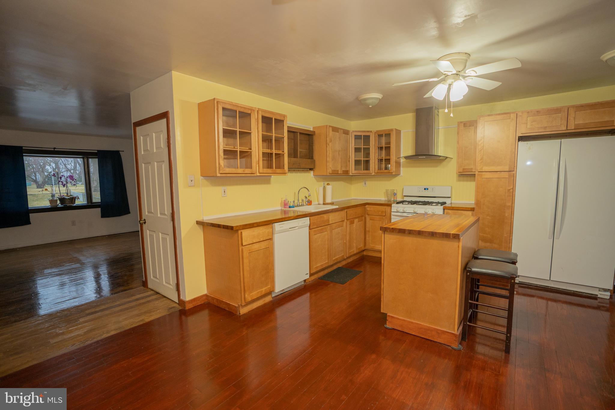 3158 Belgreen Road Philadelphia, PA 19154 - Photo 6 of 14 Gallery Image 6