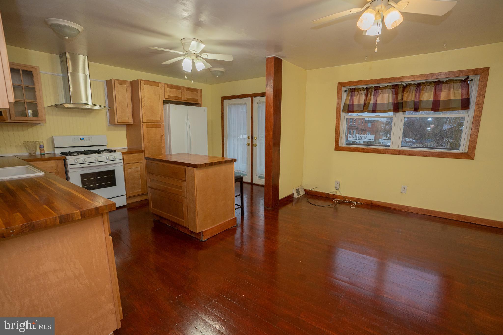 3158 Belgreen Road Philadelphia, PA 19154 - Photo 7 of 14 Gallery Image 7