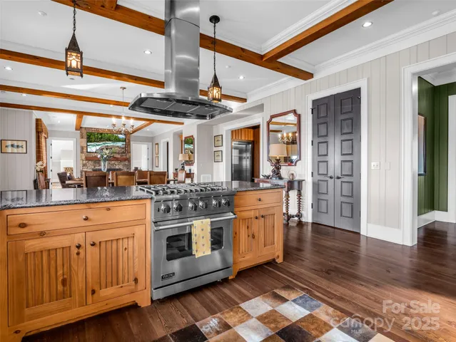 $1,300,000 | 305 Clubhouse, Unit B301, Mill Spring, NC 28756