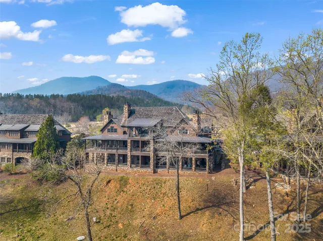 $1,300,000 | 305 Clubhouse, Unit B301, Mill Spring, NC 28756