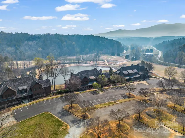 $1,300,000 | 305 Clubhouse, Unit B301, Mill Spring, NC 28756