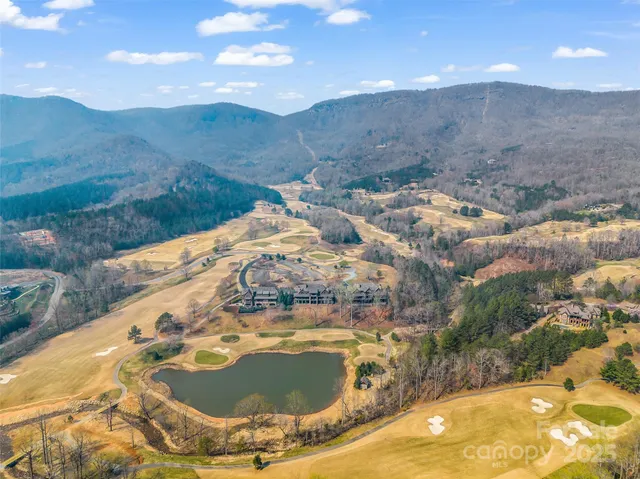 $1,300,000 | 305 Clubhouse, Unit B301, Mill Spring, NC 28756